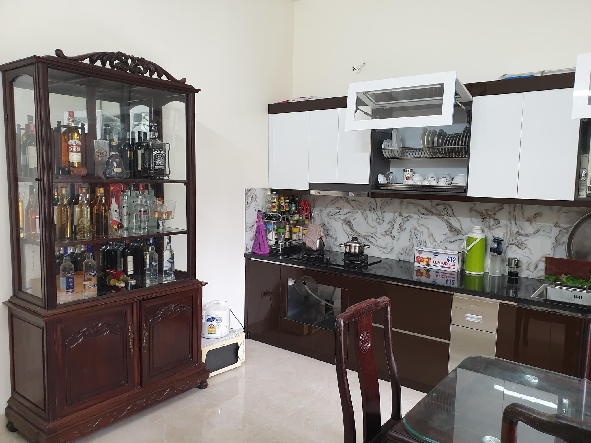 Bán Nhà, Ô Tô Đỗ Trong Nhà, Kinh Doanh, Lạc Long Quân, Cầu Giấy, 77m x 4 tầng, 4.5m mt.