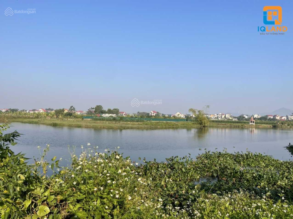 230m2, mặt hồ Bắc Thượng Quang Tiến, giá tốt LH 0976 952 222