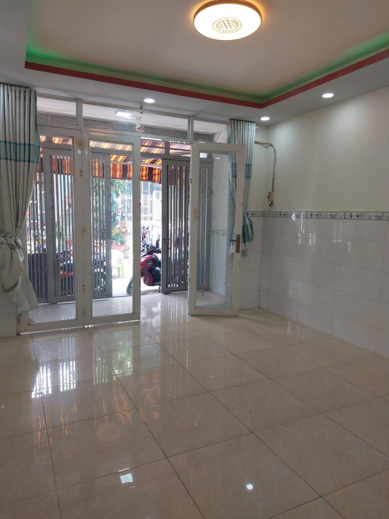 3 tỷ7 mua nhà NGANG 4M, 44m2 HXH GẦN SIÊU THỊ NHẬT Bình Tân, giáp Quận 6.