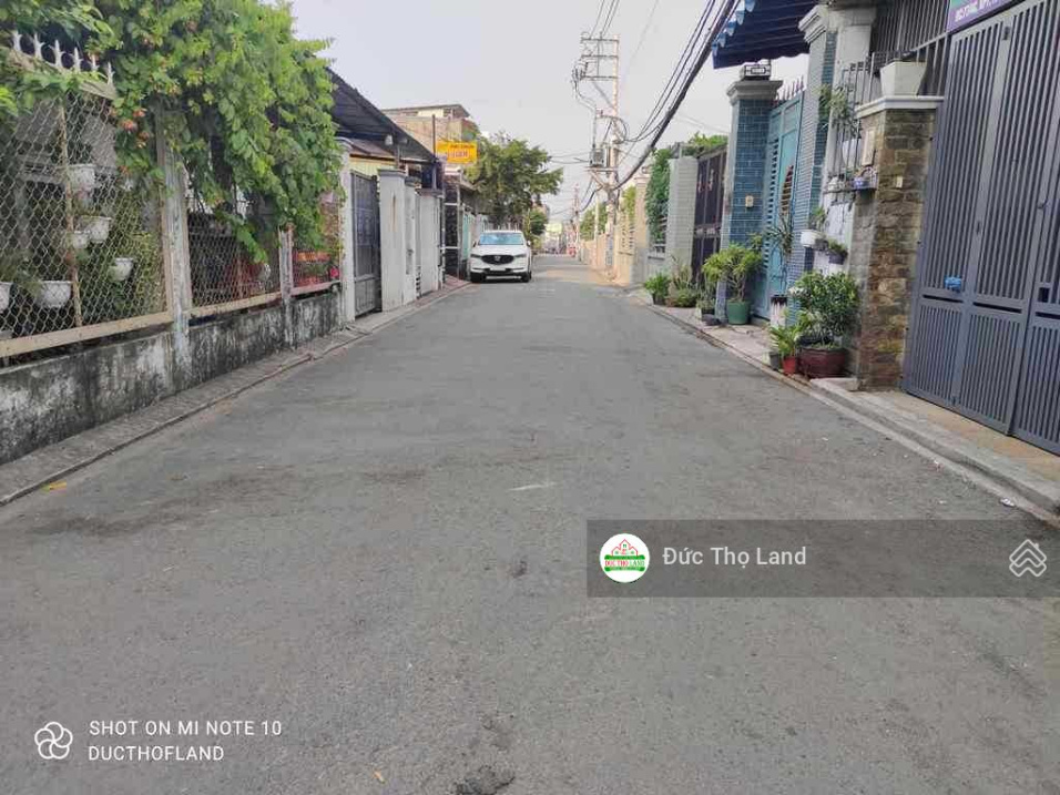 246.9m2, 15 phòng, TN gần 30tr/th, bán dãy trọ góc 2MT HXH Hiệp Thành, Quận 12. Lh: 0968 211 568