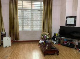 NHỈNH 5T, Thái Hà, Đống Đa ÔTô Đỗ Cổng, Sổ Vuông đẹp 46M2, 5.25 x 8.7M