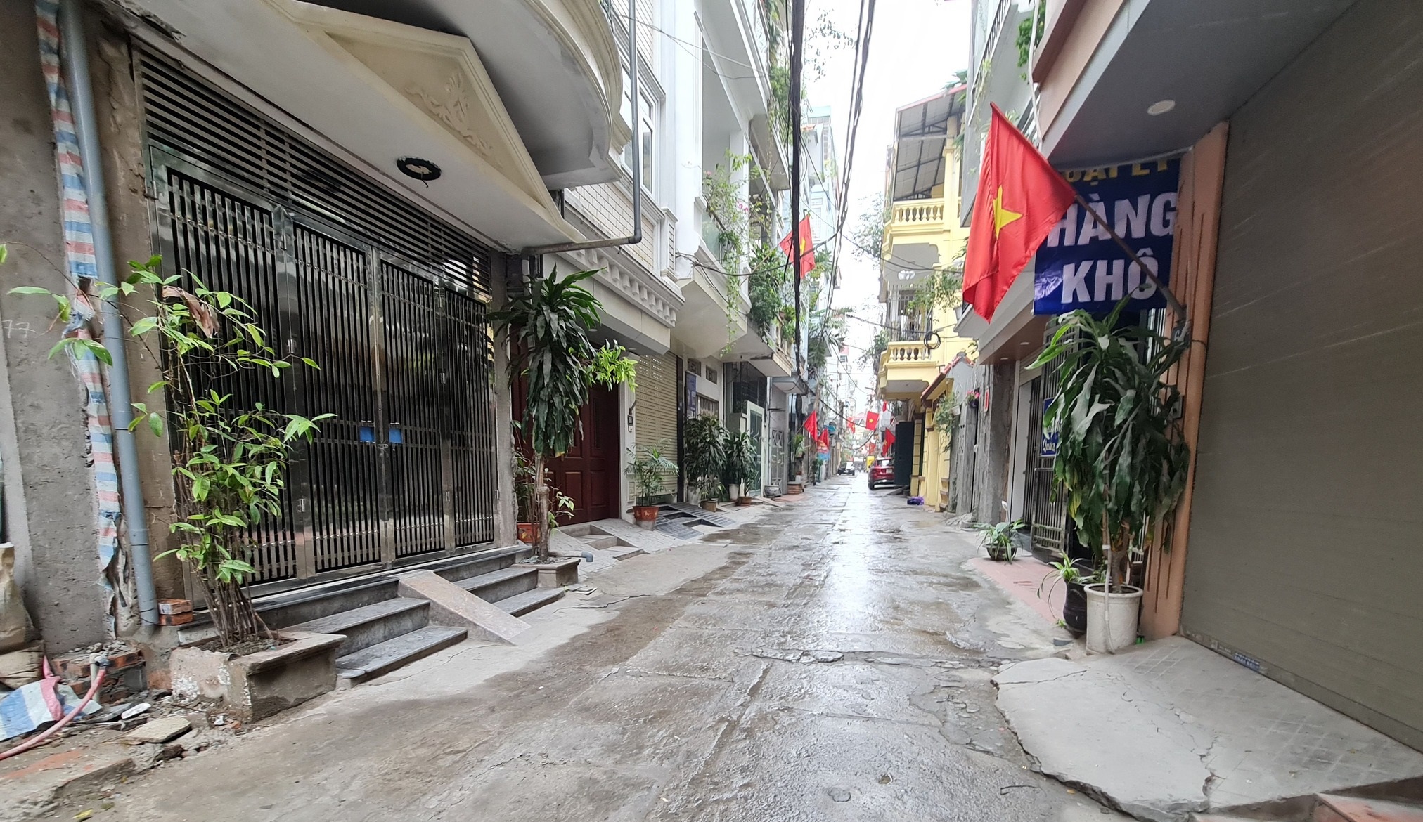 Cần bán mảnh đất Bùi Huy Bích, Giải Phóng, 50m2 Lô góc, đường 5m, giá: 4,8 tỷ (CTL)