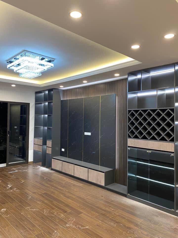 Bán Nhà Trần Cung Bệnh viện E, Nhà rộng, NGÕ RỘNG thoáng chủ tự xây và ở sạch sẽ, gần oto 39M giá chỉ