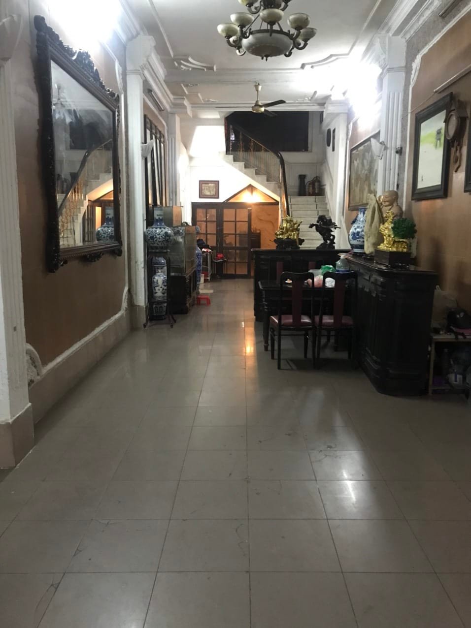 GIẢM CHÀO KHÁCH SẠN HAI BÀ TRƯNG KINH DOANH SẦM UẤT DT100M 7T MT4M 45 TỶ.