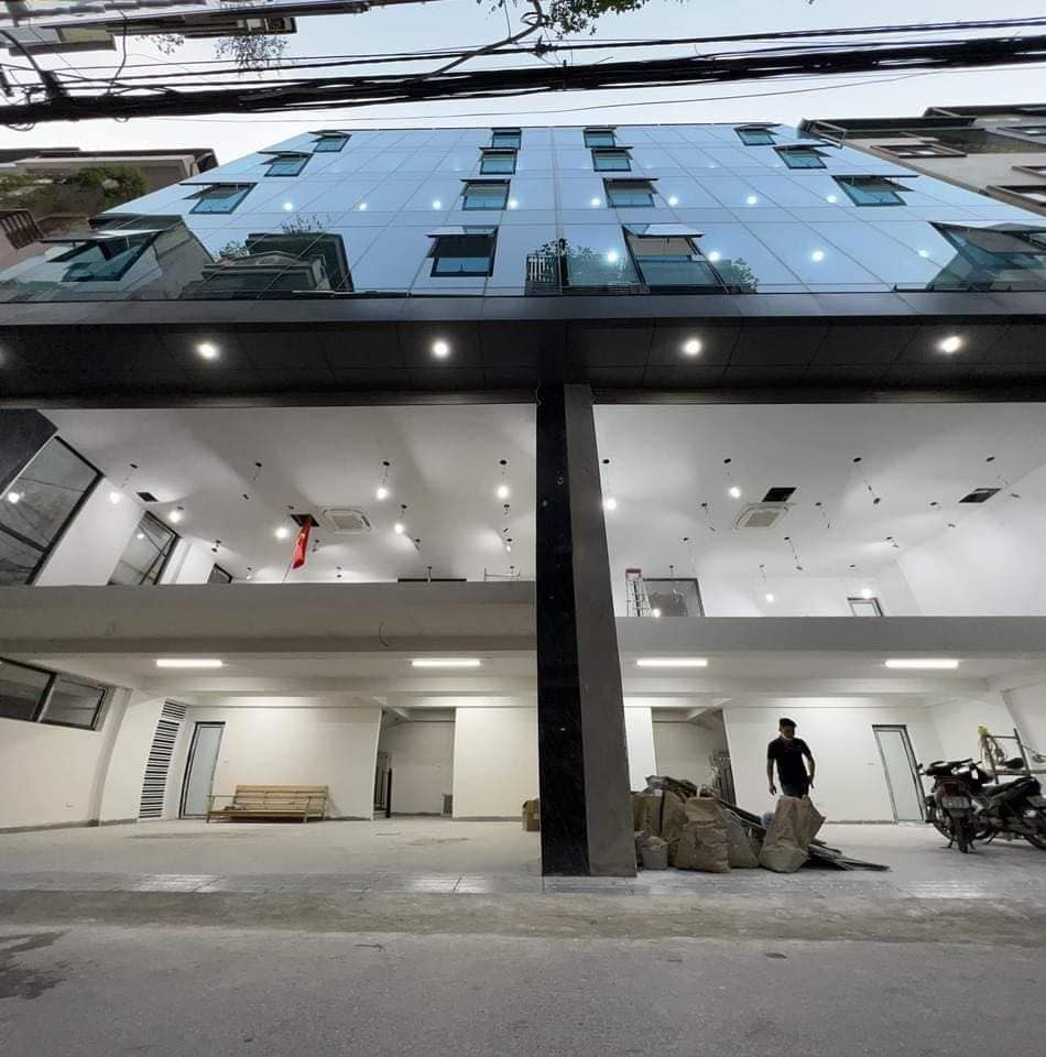 Nhà Đẹp Thái Hà 94m chỉ 20 tỷ,Thông sàn, phân lô. kinh doanh bất chấp