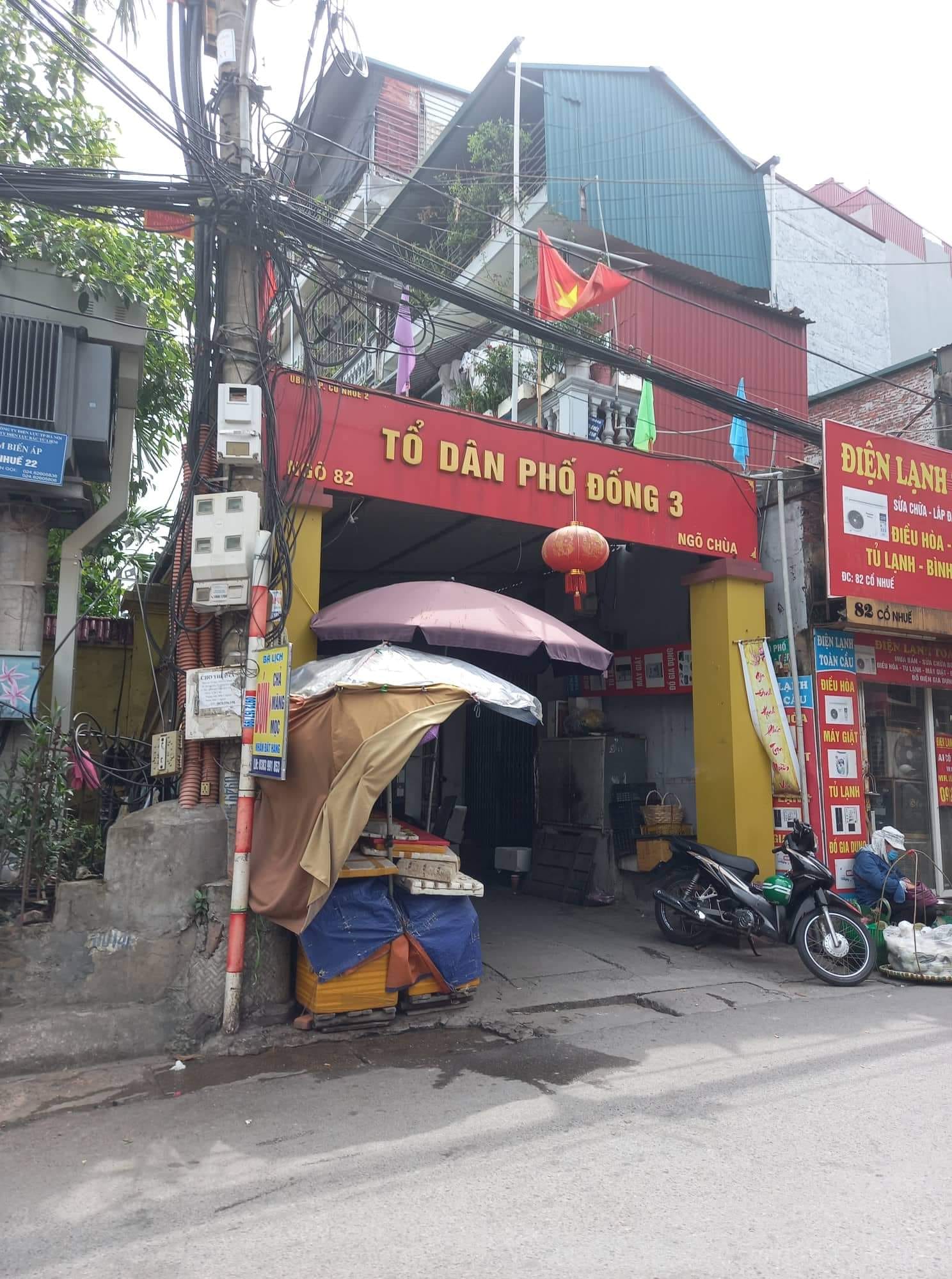 Bán nhà Cổ Nhuế - Từ Liêm, Cách phố 10m, Cv Hòa Bình 5p, Ngõ kinh doanh, oto đỗ cửa - 50m2 - 3,5 tỷ