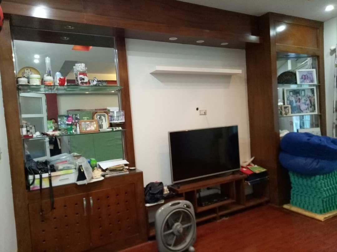 BÁN NHÀ 142 NGUYỄN ĐÌNH HOÀN CẦU GIẤY 45M 5 TẦNG ĐƯỜNG RỘNG 4M 5,9 TỶ.