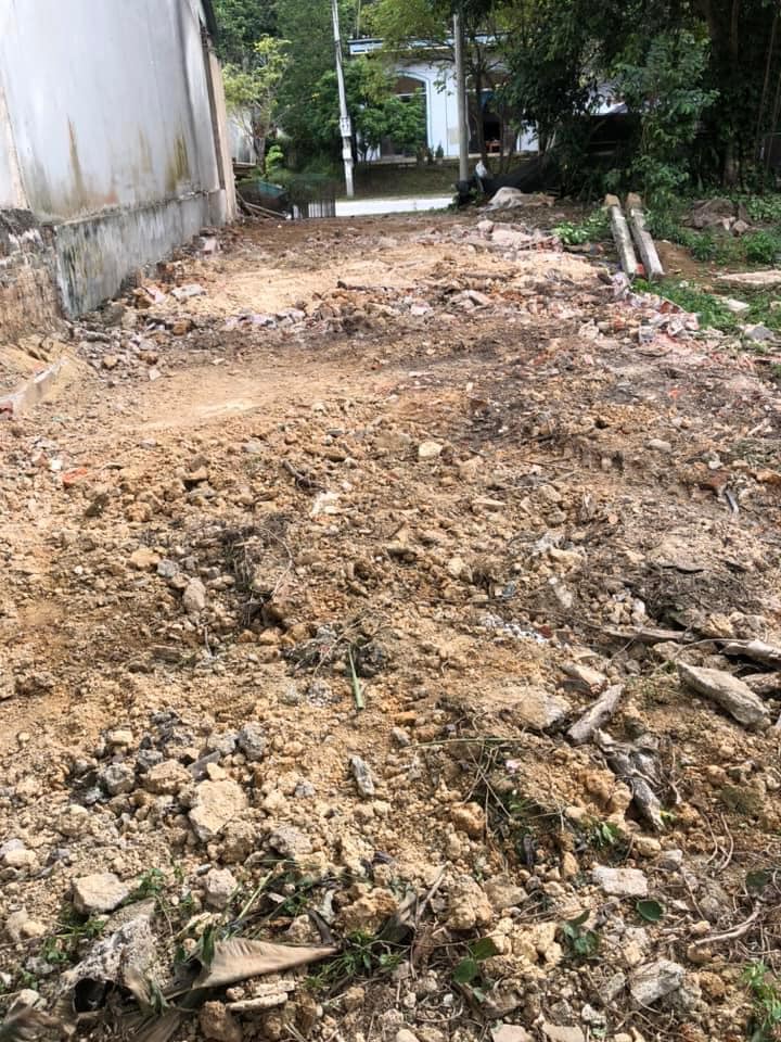 Bán đất sổ đỏ chính chủ bản Pom Loi, phường Nam Thanh (gần Lẩu Then quán).