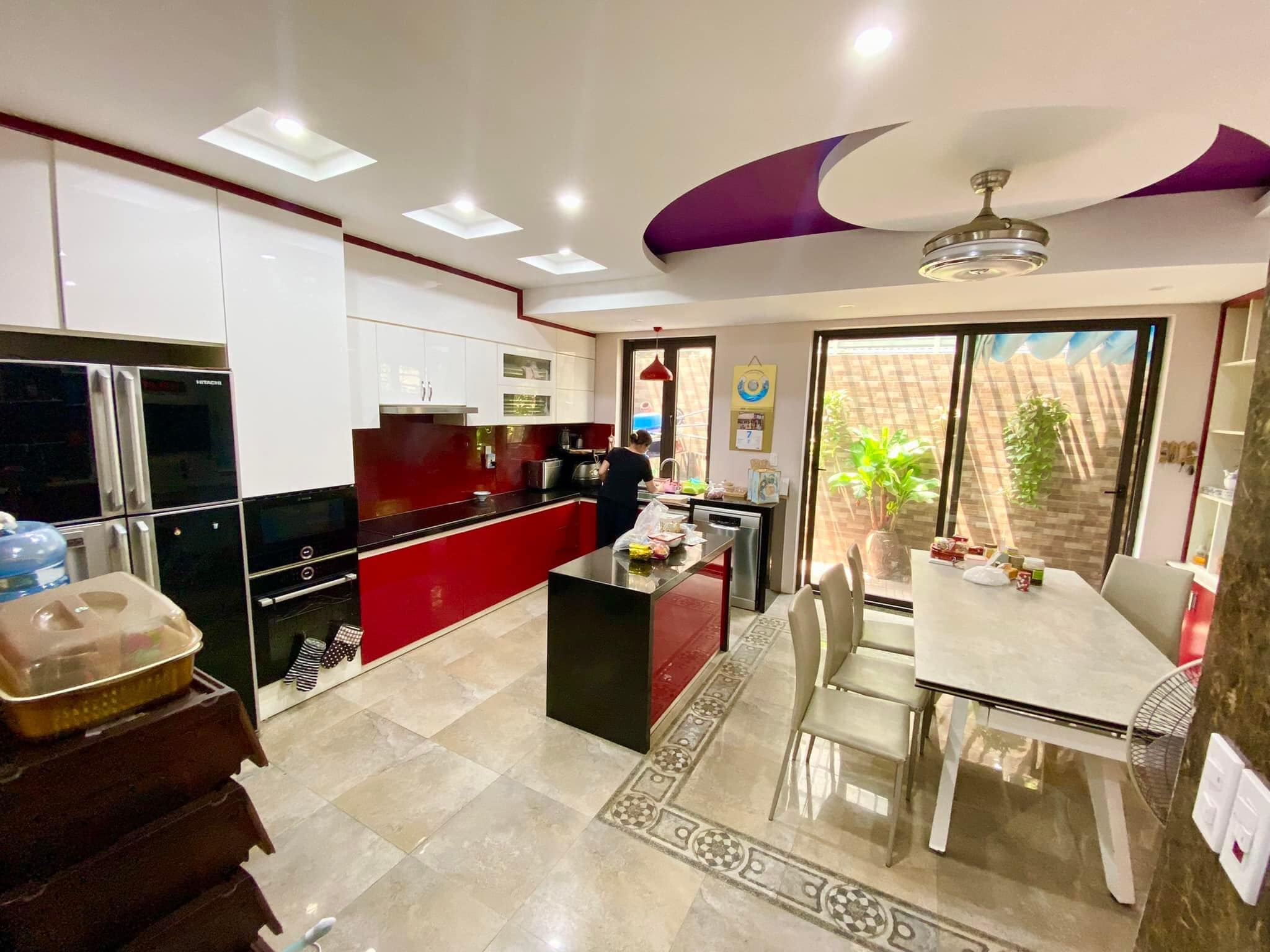 BÁN NHÀ NGÕ 36 GIANG VĂN MINH, KIM MÃ, BA ĐÌNH, 115M2, PHÂN LÔ, TÔ TÔ TRÁNH, 5 TẦNG, NHÀ ĐẸP,Ở NGAY, NHỈNH 20 TỶ