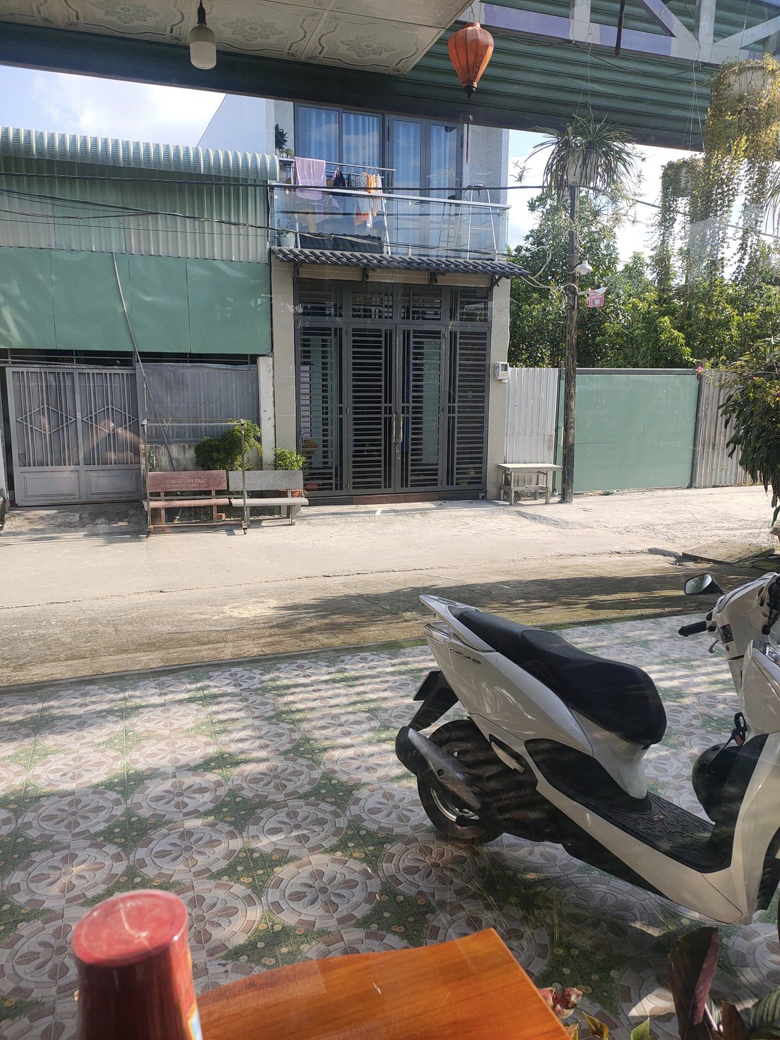 BÁN ĐẤT TẶNG NHÀ VƯỜN - 260M2 - ĐƯỜNG TRƯƠNG THỊ NHƯ - HÓC MÔN.