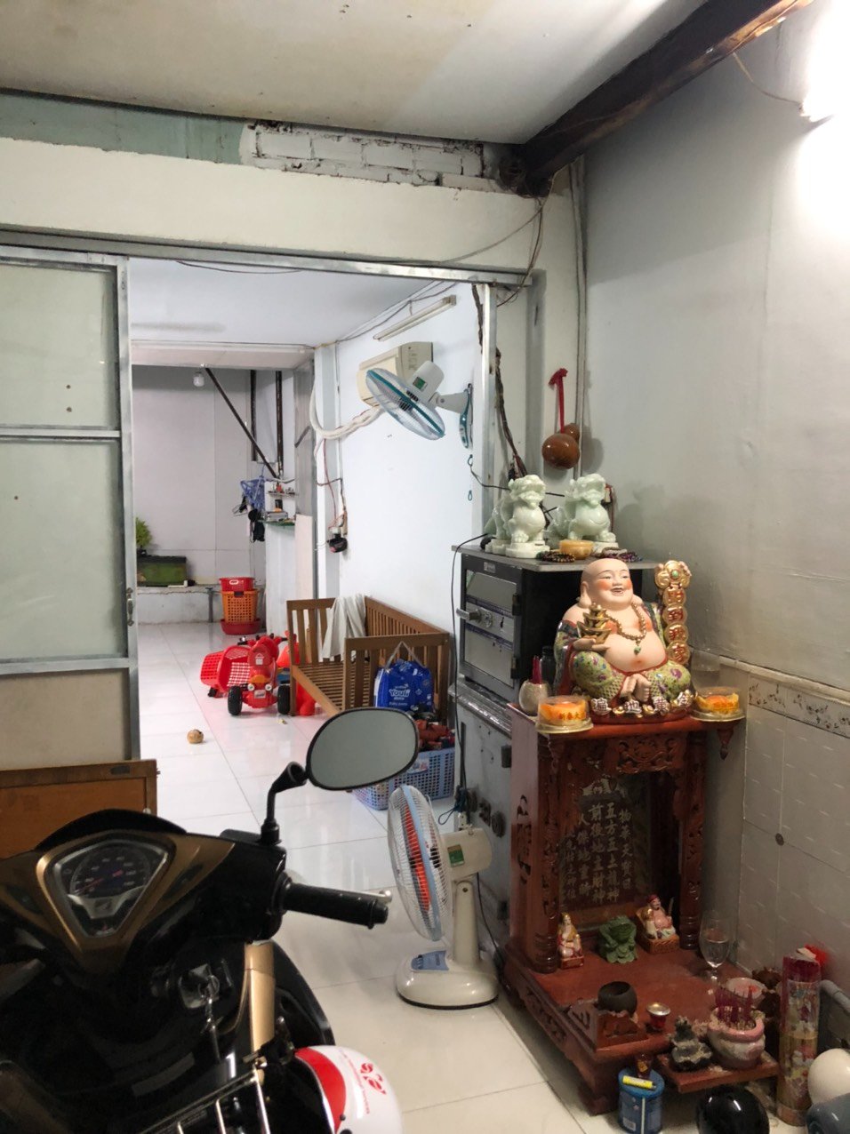 Nhà củ tiện xây mới, sátMT, hẻm xe tải nhỏ, dt 4.5x26m, có dòng tiền, cạnh siêu thị Coop mart,PMH, giá 6 tỷ 500 tr