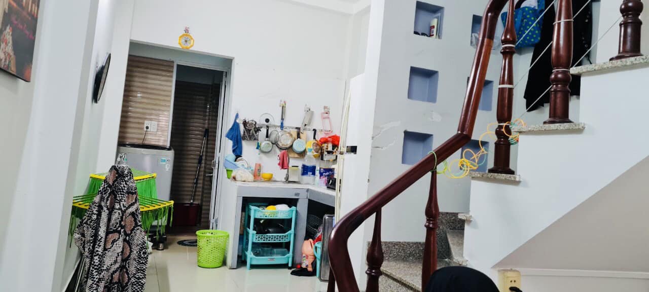 Bán nhà Đinh Bộ Lĩnh Quận Bình Thạnh. DT ngang 4m. Giá nhỉnh 8 tỷ