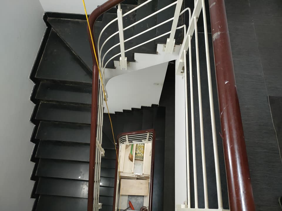 Mặt phố Chính Kinh, Thanh Xuân. 73m2 x 5T. Sát phố. Giá chỉ 12 tỷ.