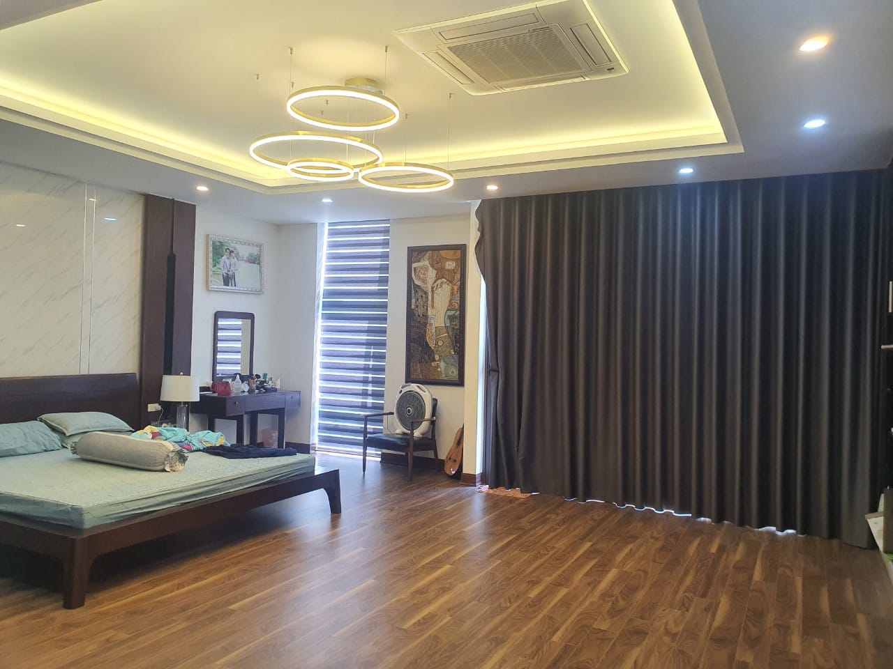 Bán gấp biệt thự nhà vườn Imperia Garden Nguyễn Huy Tưởng, thang máy, full nội thất 196m2, 50 tỷ