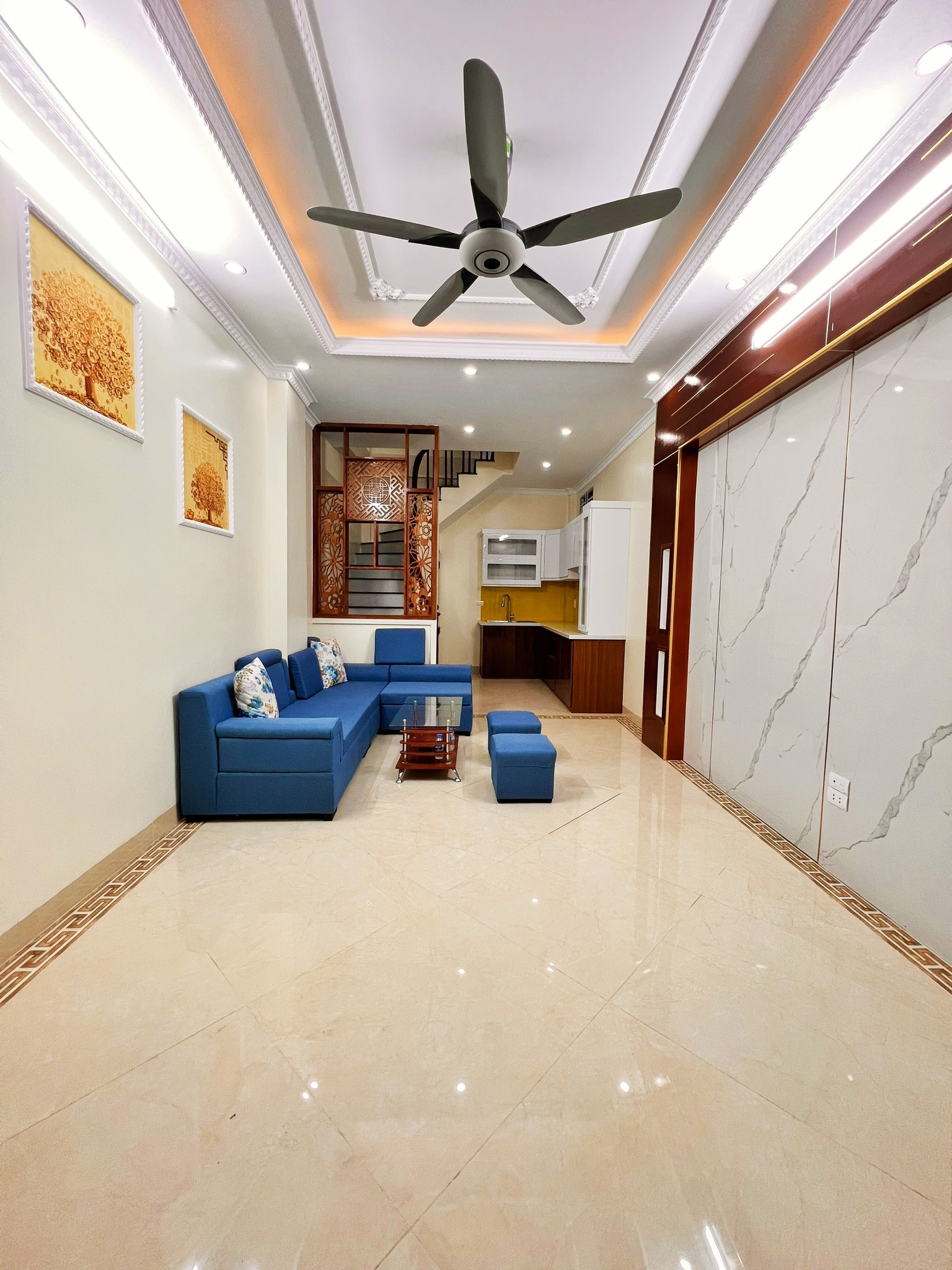 NHÀ THỊNH LIỆT-HOÀNG MAI-MẶT NGÕ-MỚI XÂY ĐẸP LONG LANH-30M2-5T-CHỈ 3.35 TỶ.Lh:E. Định:0967.592.566.