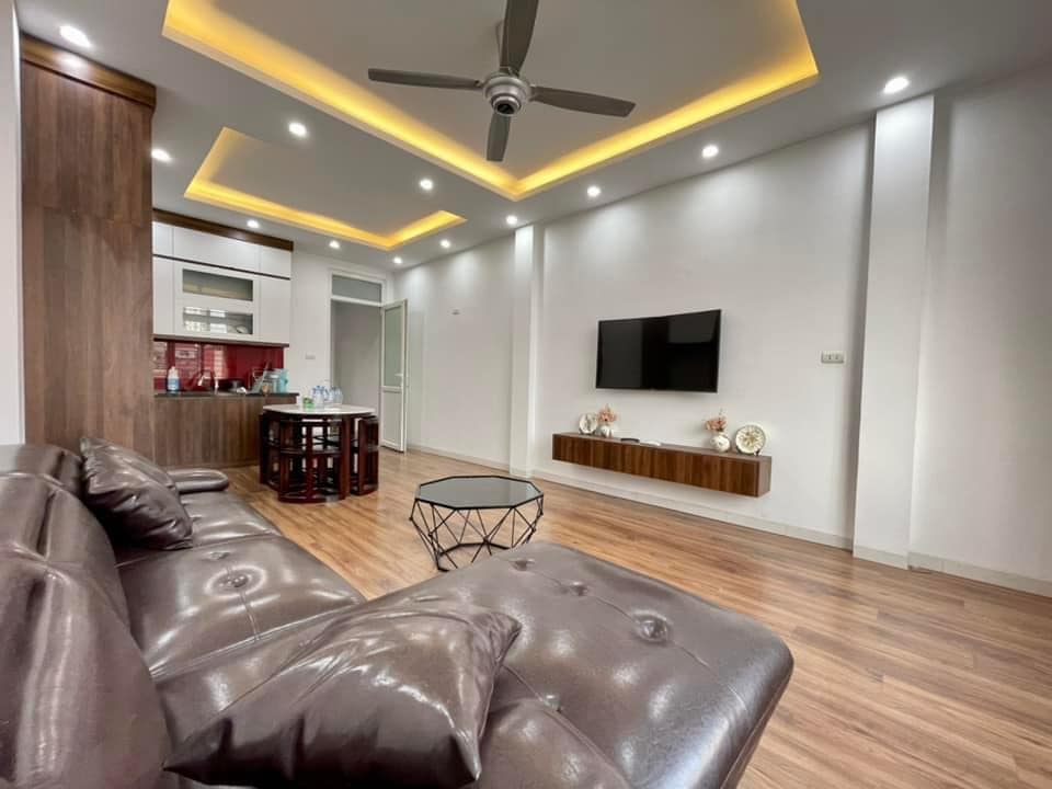 Nhỉnh 4 tỷ 35m*6 tầng Ngô Quyền-HĐ Vừa ở,vừa kinh doanh