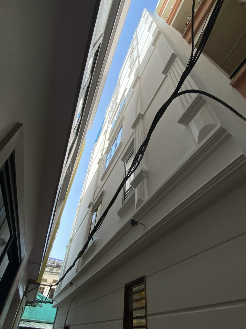 BÁN NHÀ ĐẸP Ỷ LA HÀ ĐÔNG NHÀ MỚI 5 TẦNG THIẾT KẾ HIỆN ĐẠI 50M2 GIÁ 4.5 TỶ