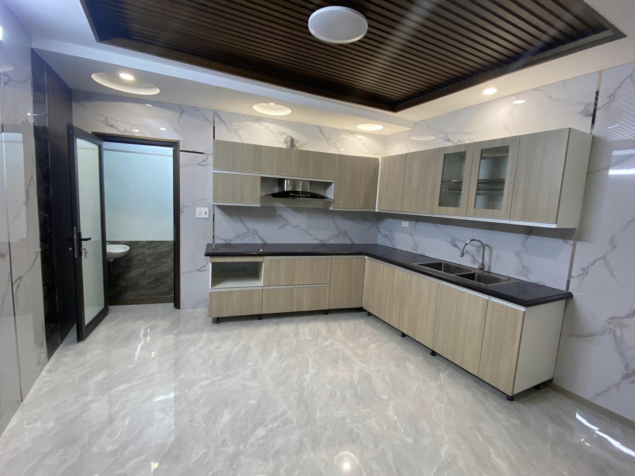 BÁN NHÀ 4 TẦNG KIỀU SƠN- VĂN CAO-HẢI PHÒNG