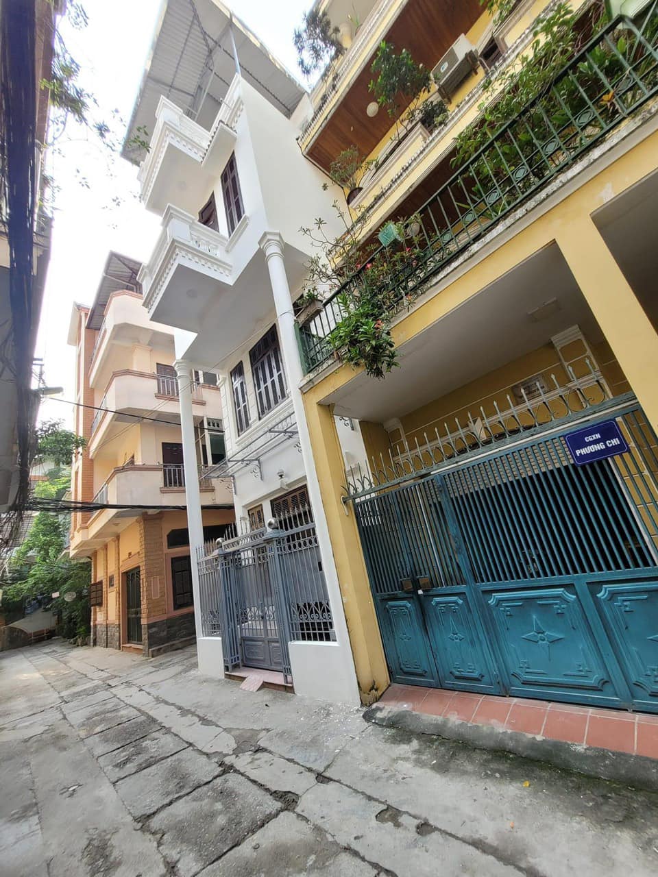 Bán nhà Phân Lô Phùng Chí Kiên, lô góc 2 mặt Ô tô, kinh doanh, 70m2x 5T, giá 15.95 tỷ