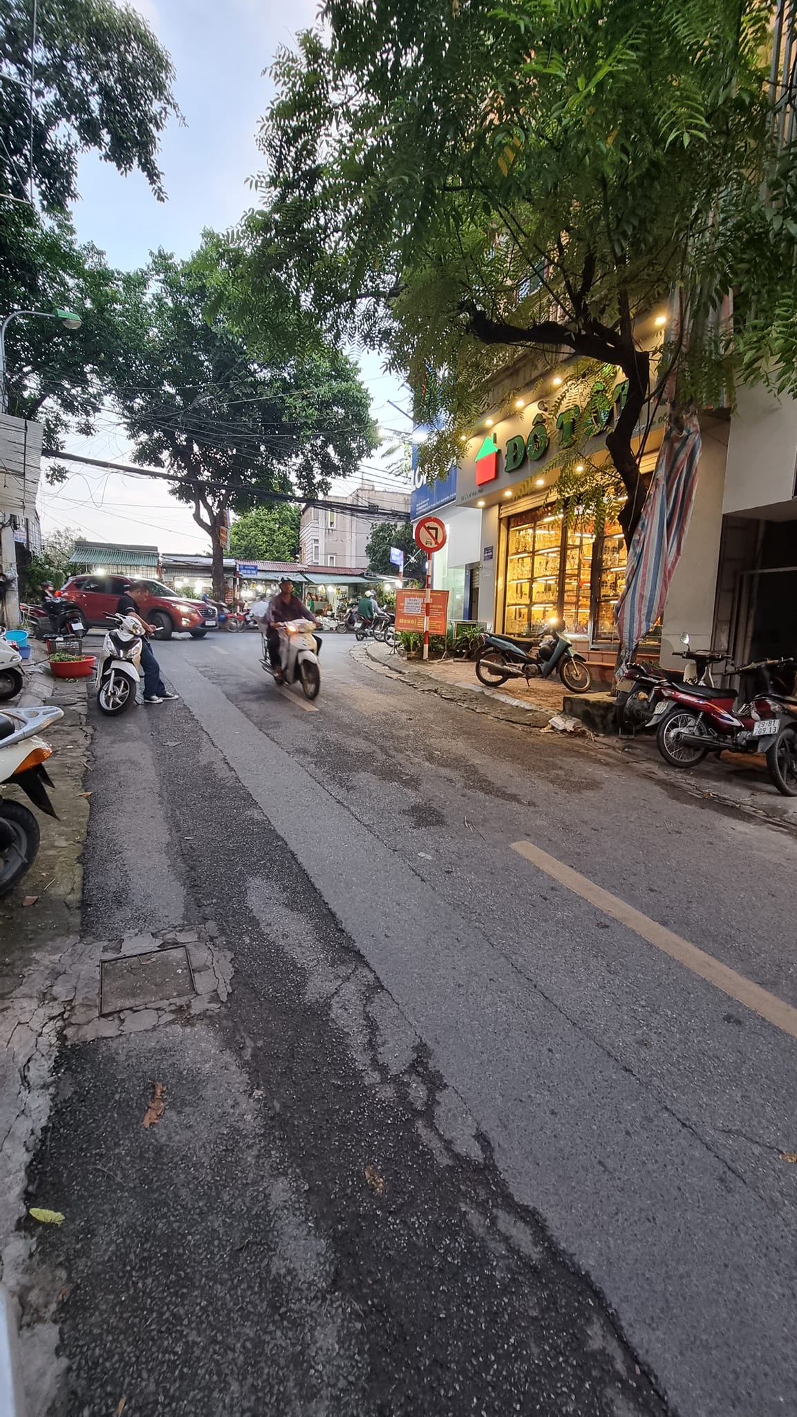 CHƯA ĐẾN 3 TỶ CÓ NGAY NHÀ QUẬN BA ĐÌNH- 4 TẦNG 3 PHÒNG NGỦ