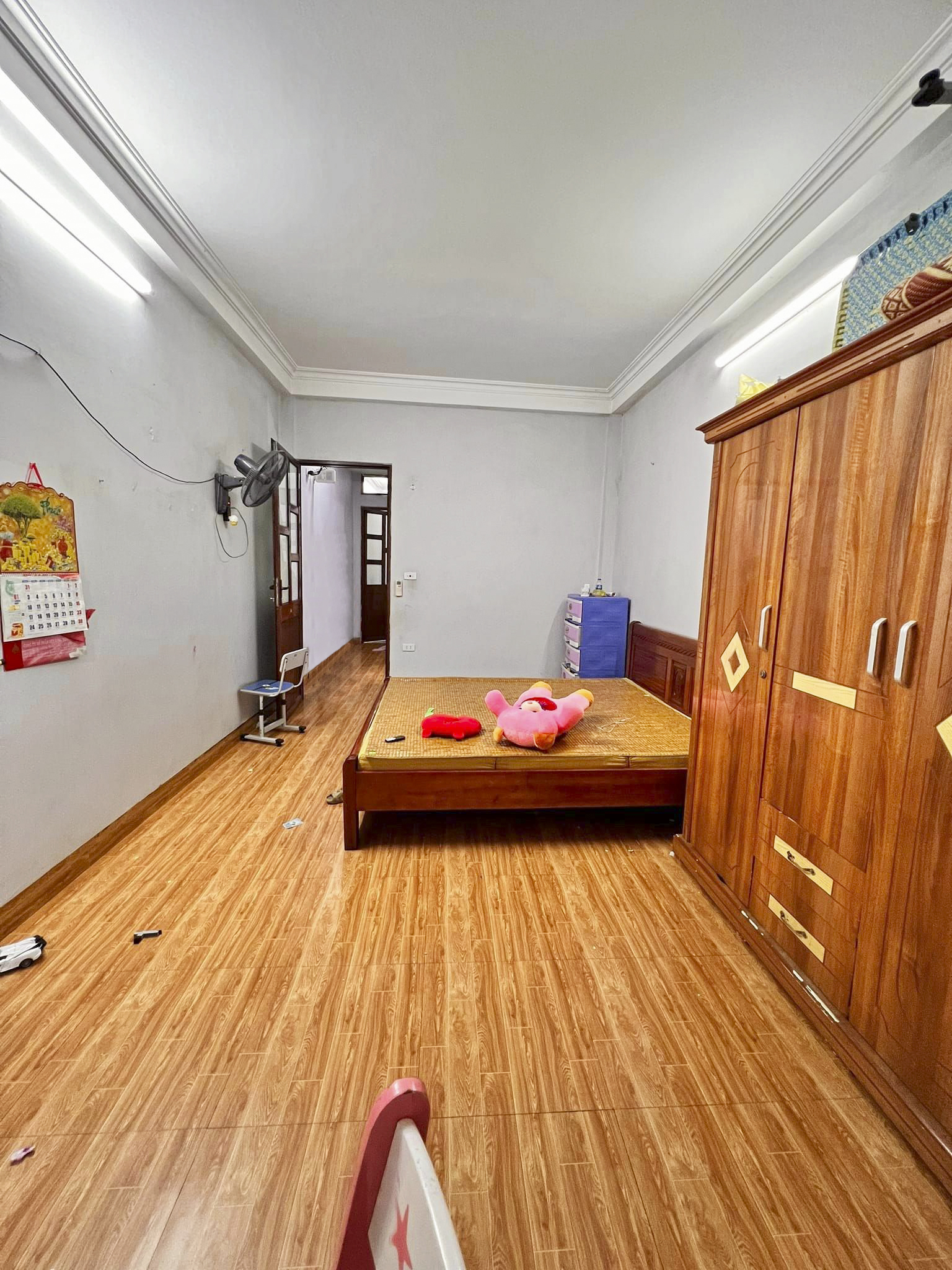 Bán nhà ĐẸP Ở NGAY - GIÁ RẺ, kinh doanh 46mx4T 3.5 3.5 Tỷ (Hoàng Mai, Hà Nội)