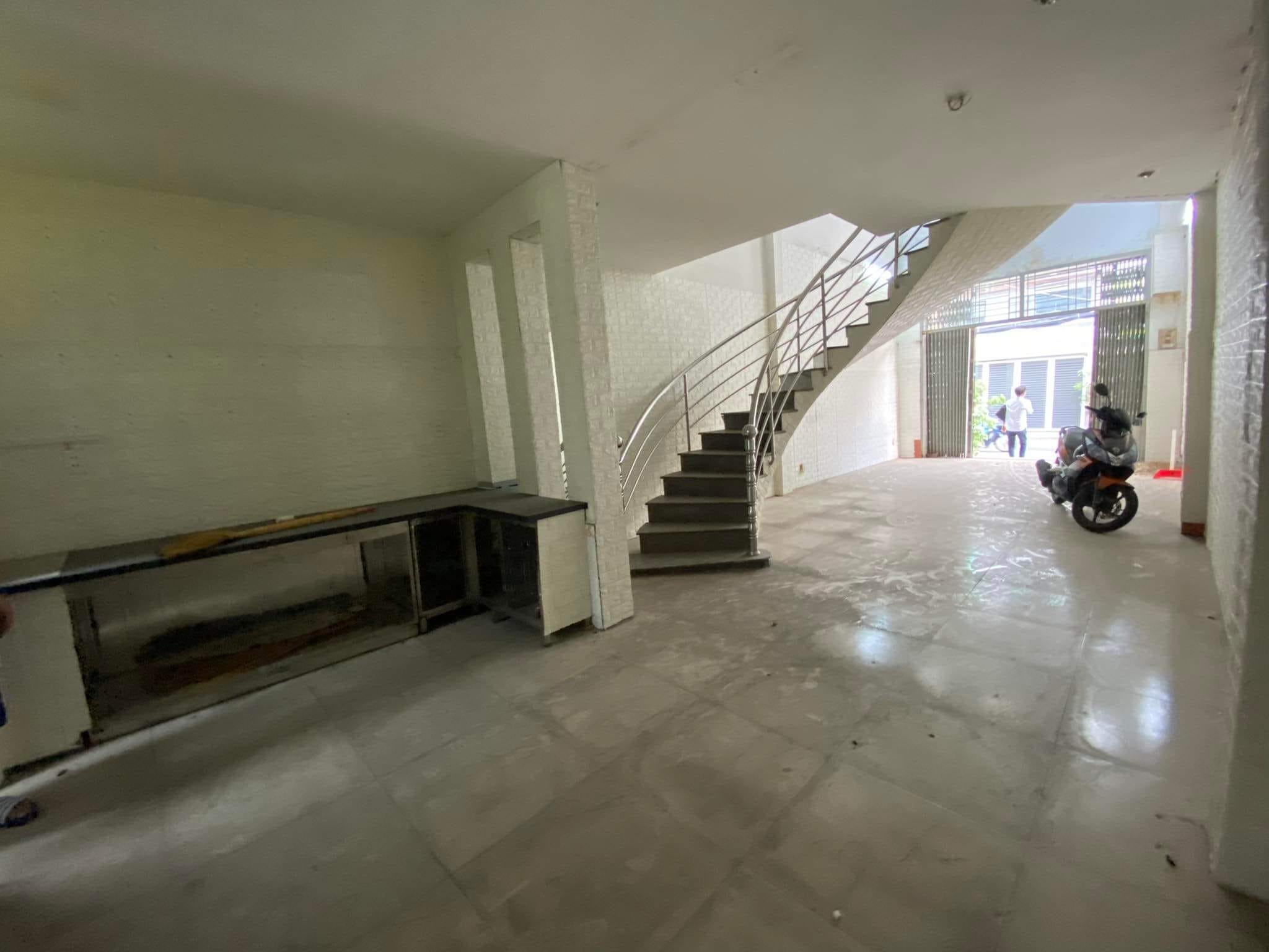 Bán nhà hẻm xe hơi Xô Viết Nghệ Tĩnh Bình Thạnh. DT 4.1 X 15.4. Giá nhỉnh 9 tỷ