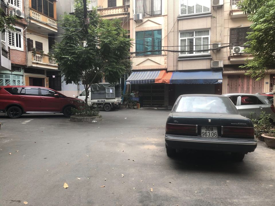 NHÀ ĐẸP, LẠC LONG QUÂN, TÂY HỒ- Ô TÔ-KINH DOANH: 42/48M X4T, MT 3,5M, GIÁ 8,5 TỶ.