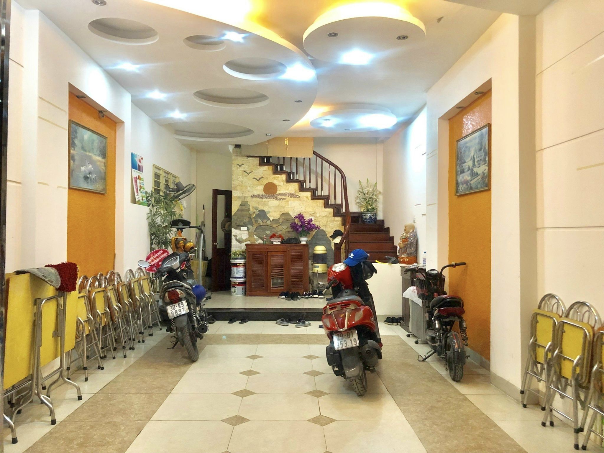 BÁN NHÀ KHƯƠNG TRUNG ( GẦN NGÃ TƯ SỞ ) DT 50M2 , 5 TÂNG , GIÁ NHỈNH 7 TỶ , CÓ GARA OTO , KINH DOANH ĐƯỢC