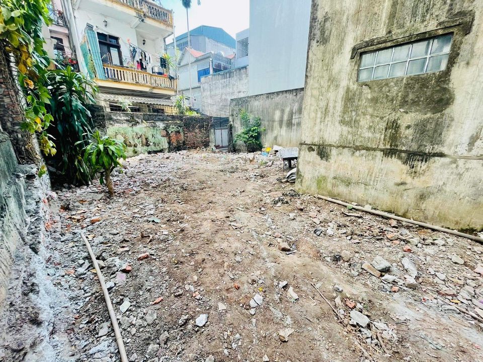 Bán Đất Thổ Cư Yên hòa – Ô TÔ vào Đất -70M2 mặt tiền 6.5M 9.1 Tỷ