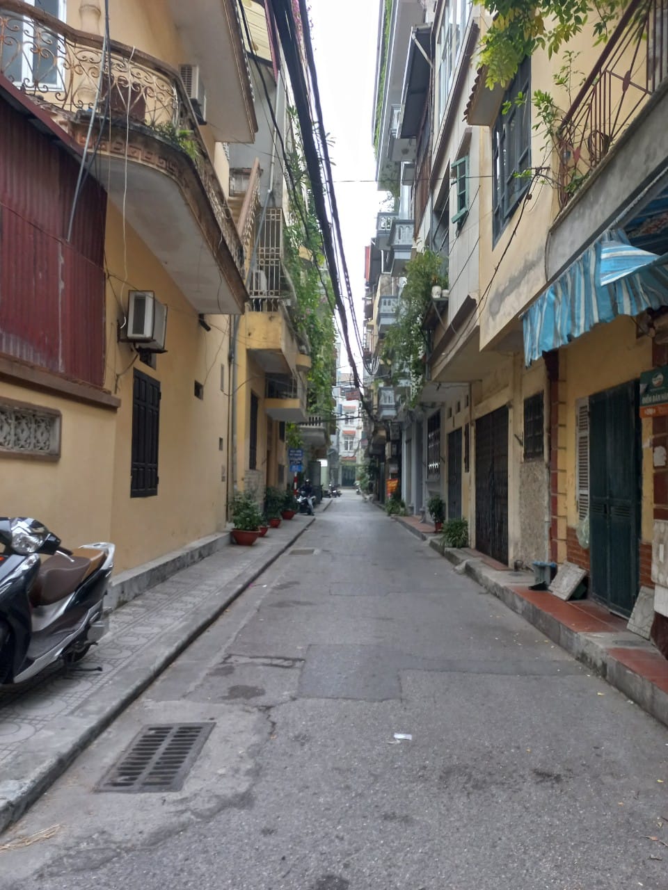 Siêu Phẩm!Phố 8/3,Hai Bà Trưng,Nhà Đẹp,Phân Lô , Ô Tô Đỗ Cửa- Thoáng Trước Sau,34mx5Tầng,Gía 6Tỷ35
