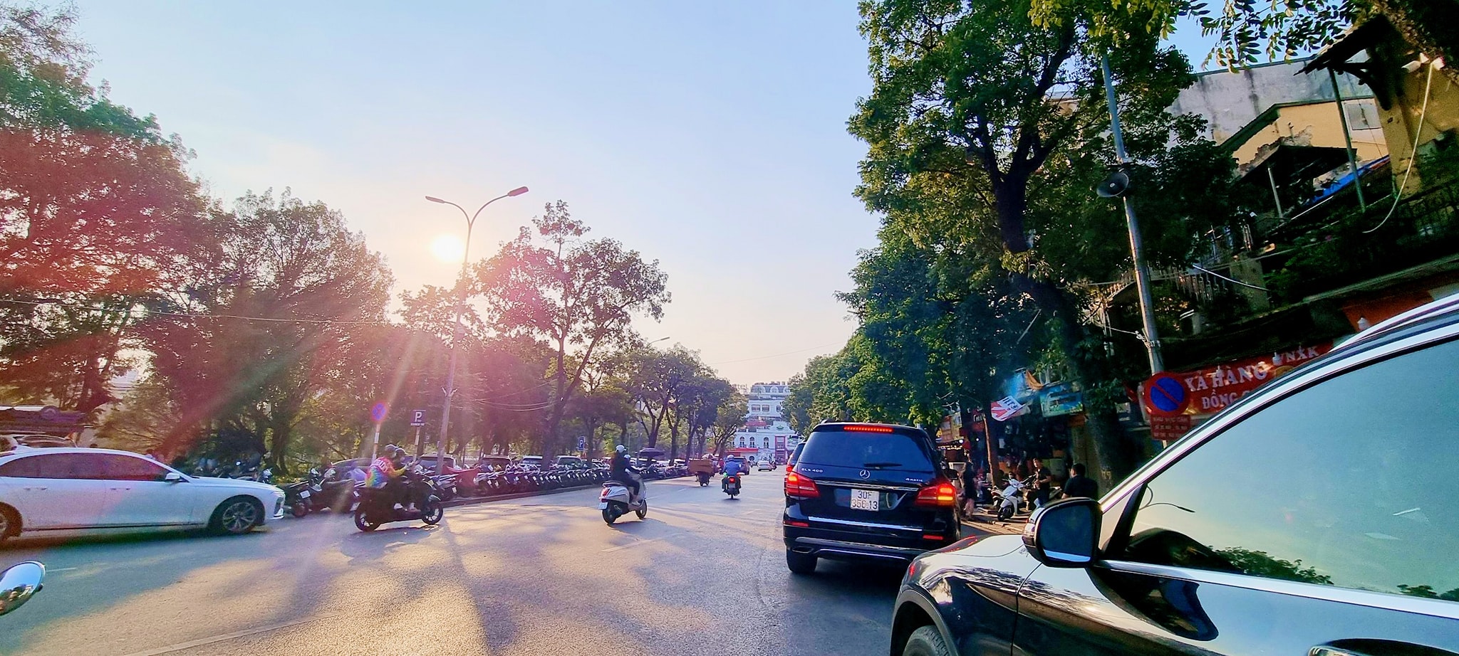 MẶT PHỐ CẦU GỖ TRÀNG TIỀN DIỆN TÍCH 105M2 X4 TẦNG, MT 4,5M GIÁ 215 TỶ