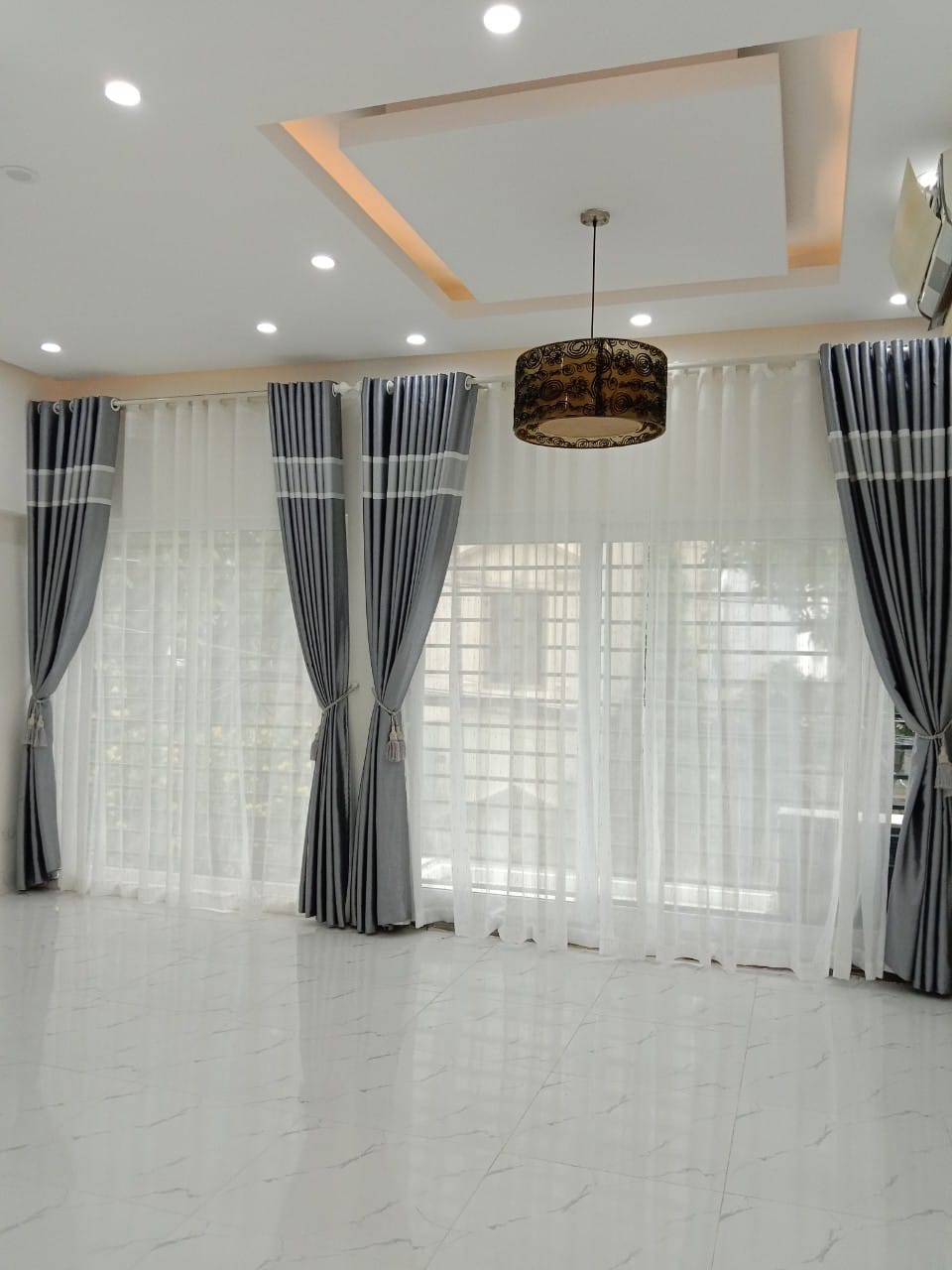 Nhà đẹp Ngọc Thụy: nội thất cao cấp- ngõ thông- ô tô- hàng xóm Khai Sơn