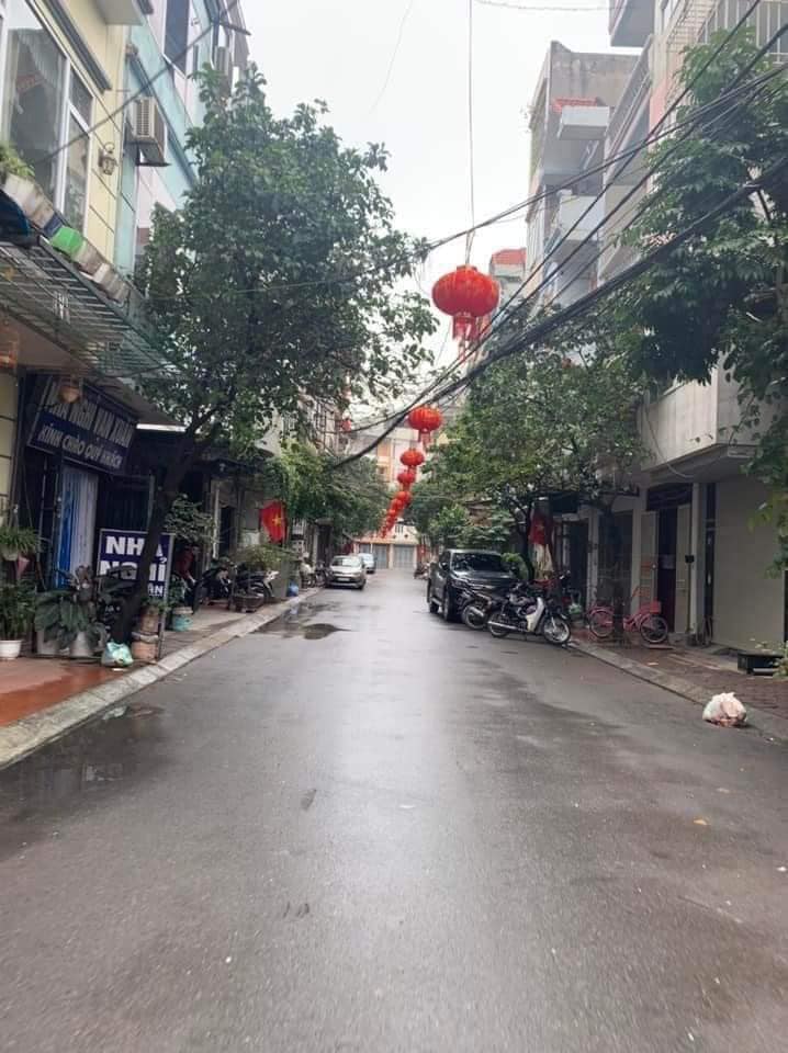 Phố Chiến Thắng, Văn Quán, Oto Tránh, Vỉa Hè 35m2*3T, Giá 6.25 Tỷ