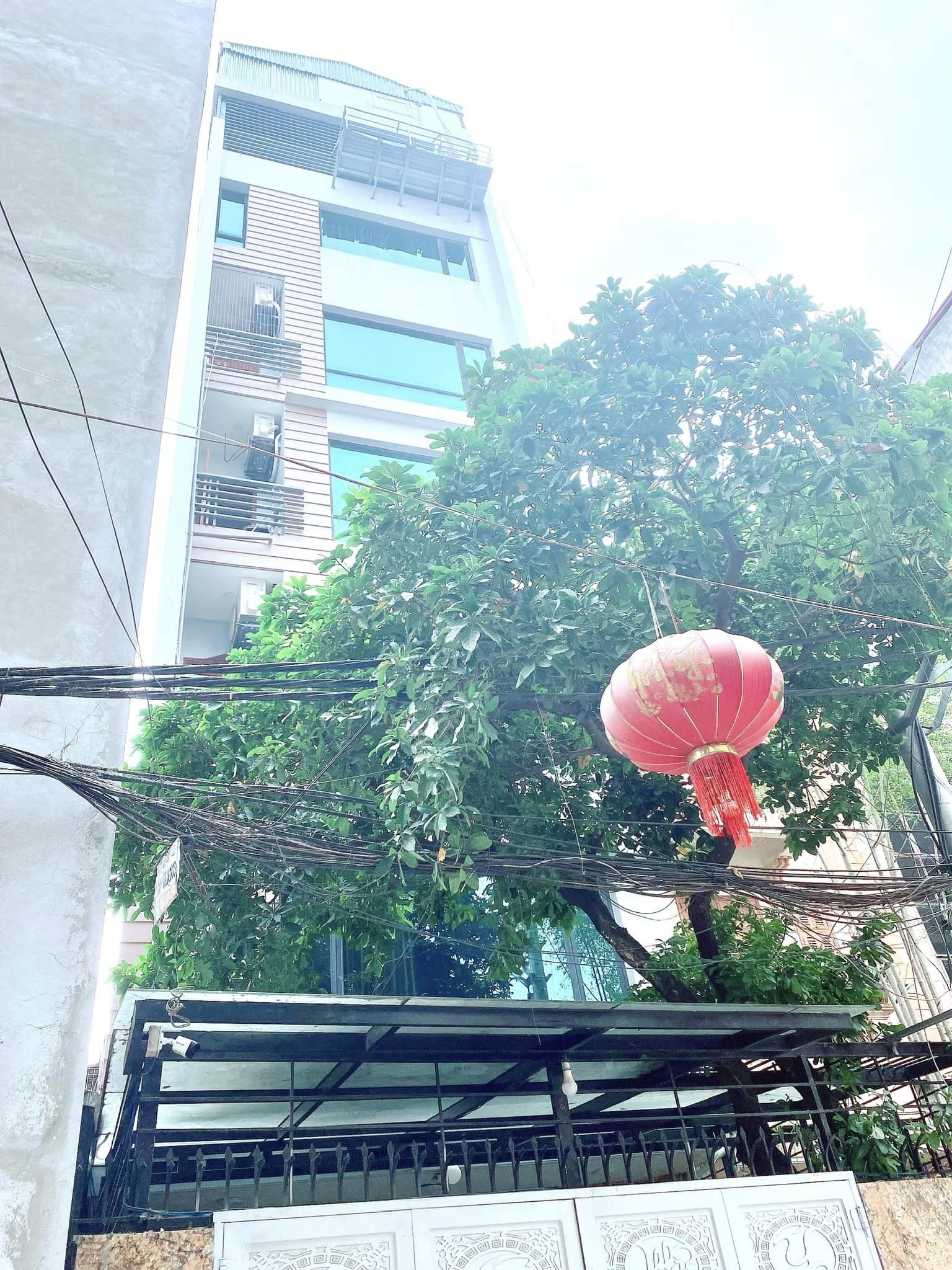 Tòa nhà ở, Văn phòng Nguyển Xiển, Kim Giang, Phòng khám, Bệnh viện tư, 118m2, 8 tầng, mặt tiền 6m, giá 21 tỷ.