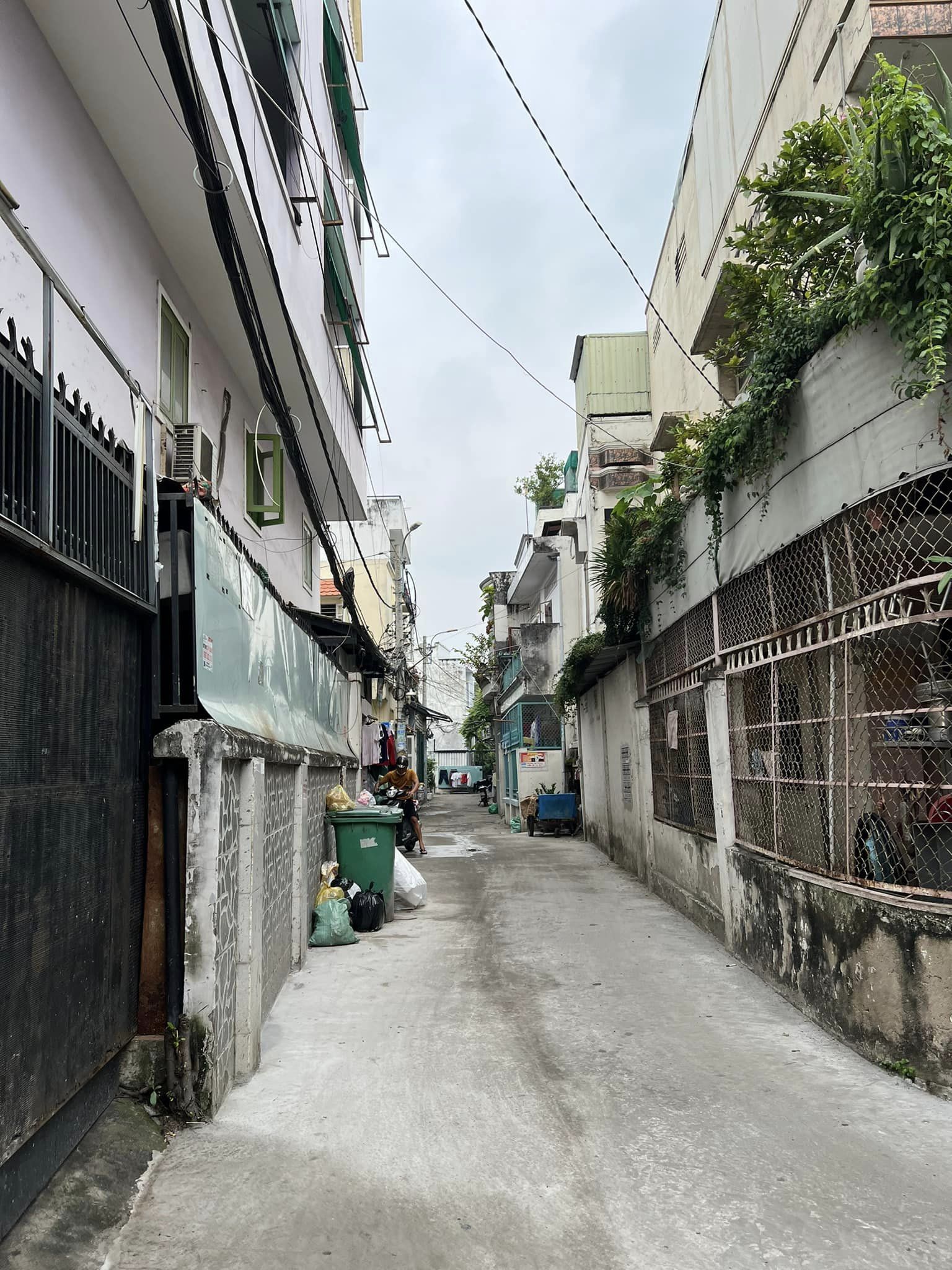 Bán nhà Chu Văn An Quận Bình Thạnh. DT 4.6 x 10m. Giá nhỉnh 6 tỷ