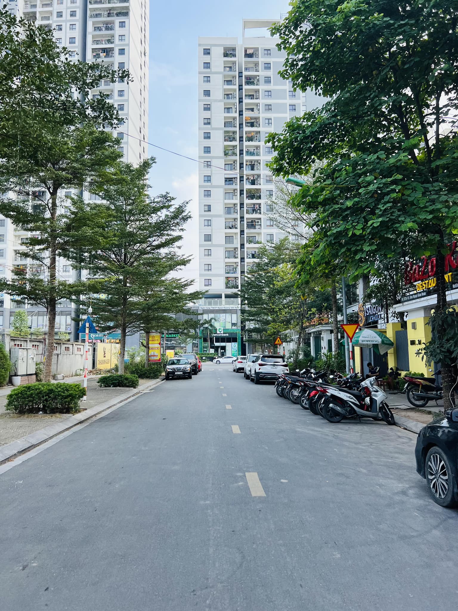 BÁN NHÀ XUÂN ĐỈNH 8 TỶ 80M2 MT 5M – NGÕ TO NHƯ PHỐ - NGÕ THÔNG – KINH DOANH ĐỈNH- OTO DỪNG ĐỖ