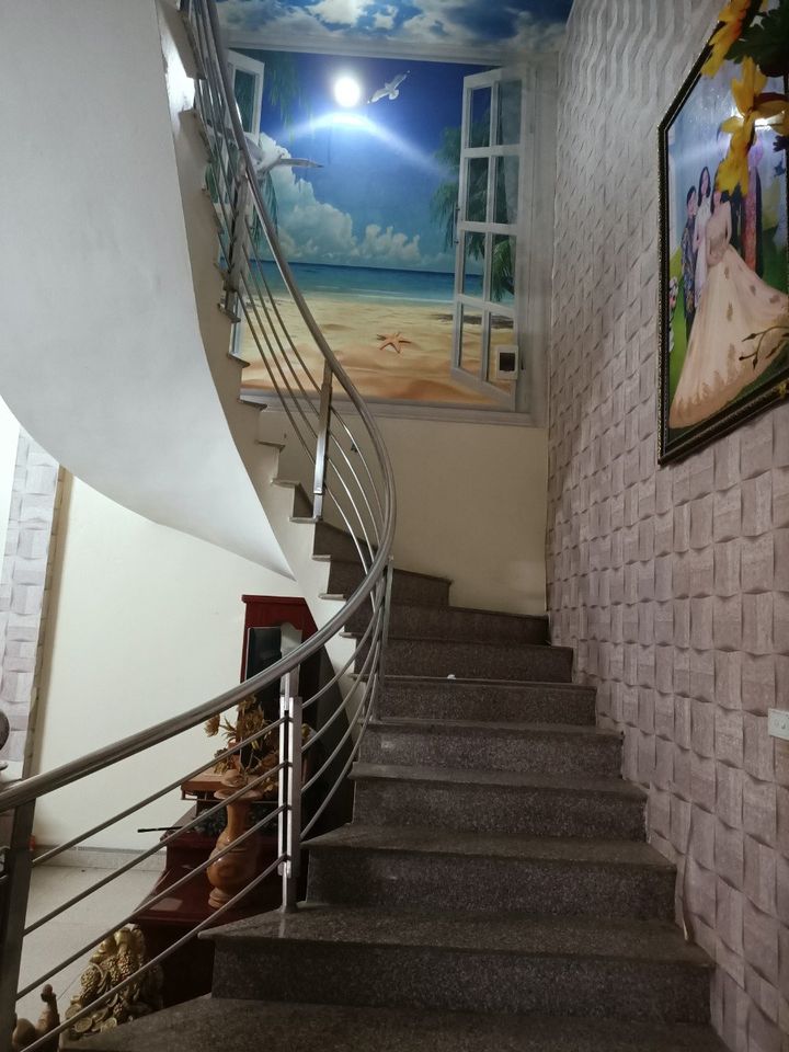 Mình cần bán nhà 2 tầng hiện đại ở Tổ 4 phường Thanh Bình.