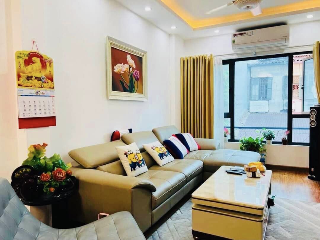 BÁN NHÀ 5 TẦNG PHÂN LÔ ĐỐNG ĐA, ĐƯỜNG Ô TÔ TRÁNH, GẦN PHỐ.