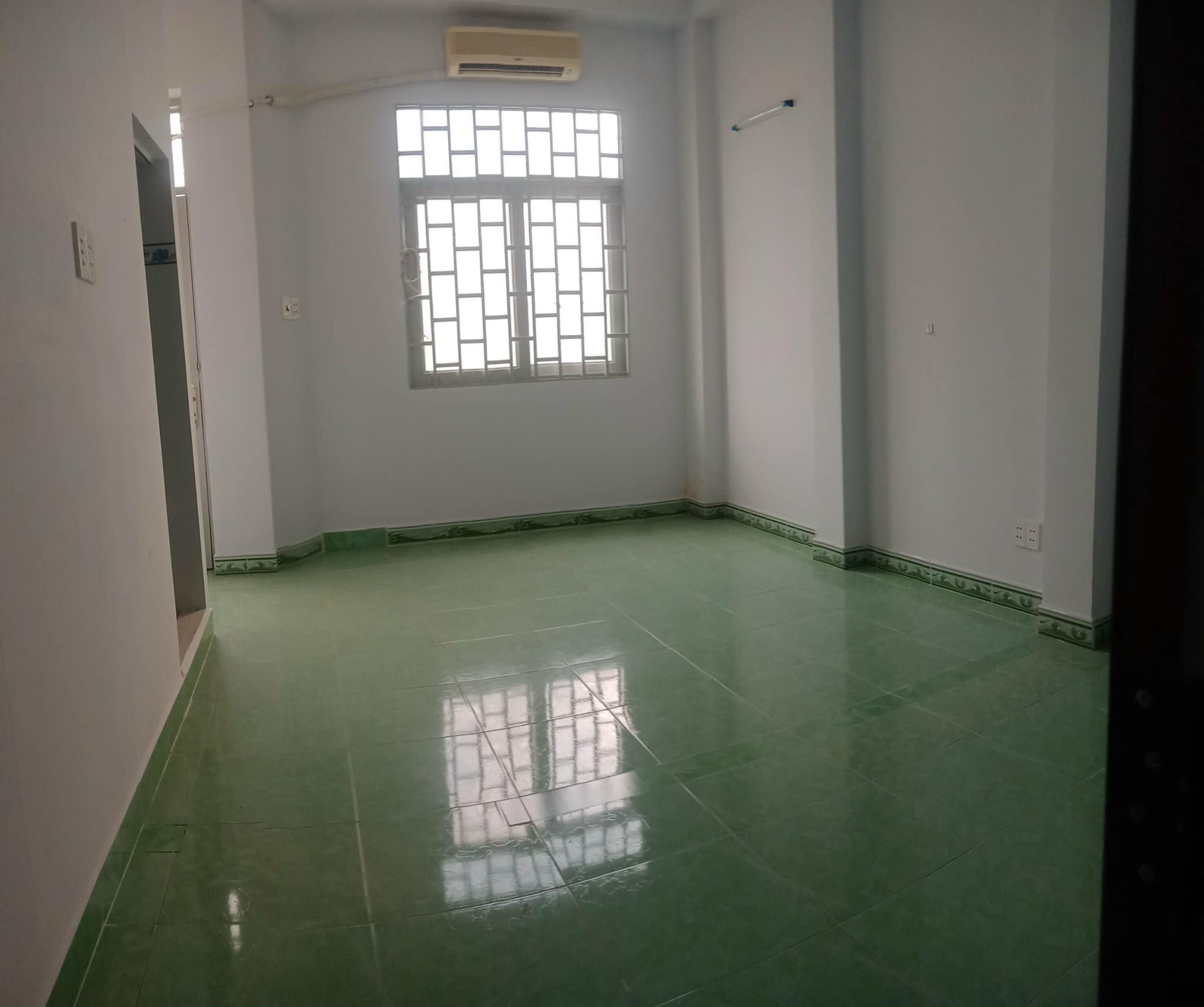 Bán nhà Điện Biên Phủ Quận Bình Thạnh. DT 28m2. Giá nhỉnh 5 tỷ