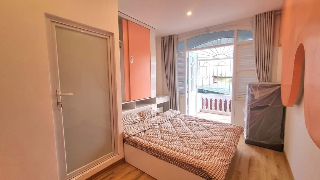 NHÀ ĐẸP BÙI XƯƠNG TRẠCH 52M2, 9PN, DÒNG TIỀN CHO THUÊ 610TR/NĂM, CHỈ 5.X TỶ