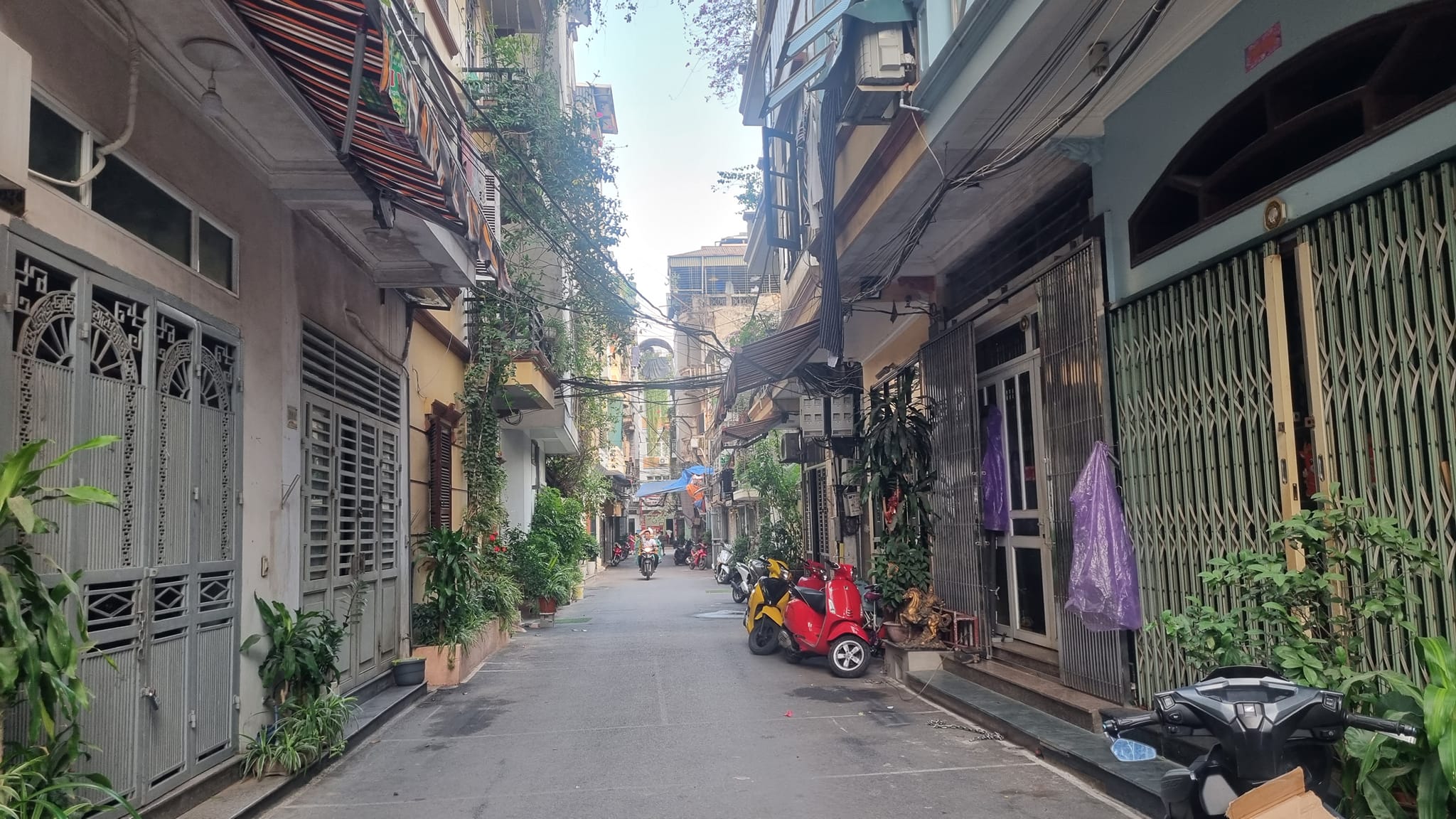 GẤP RẺ BÁN NHÀ ĐẸP Ô TÔ ĐỖ CỔNG NGÕ 4M NGUYỄN CHÍNH HOÀNG MAI NHỈNH 3 TỶ