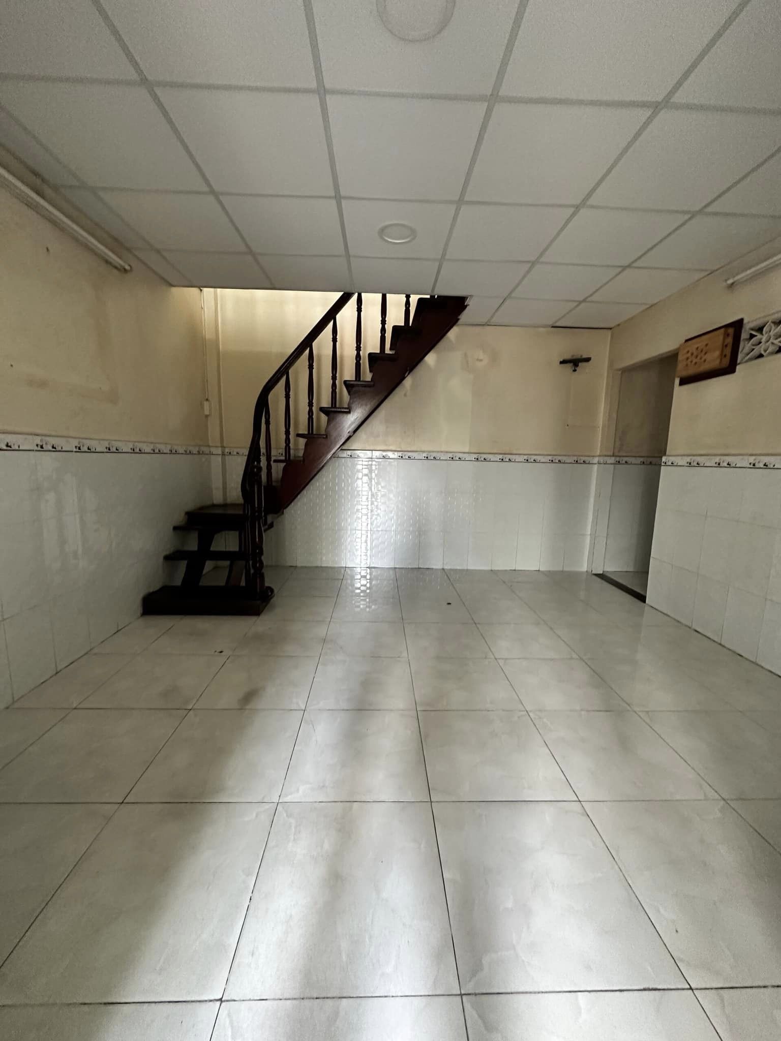 NGAY AEON TÂN PHÚ- HXH THÔNG - 5M X 11M CHỈ NHỈNH 4 TỶ.