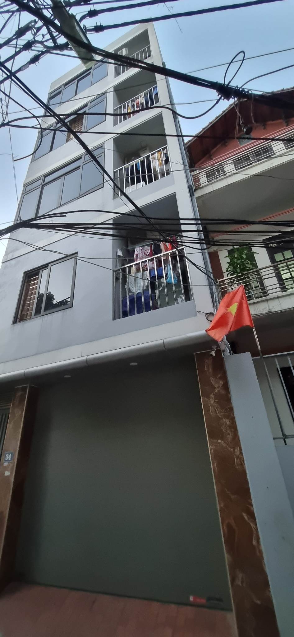 BÁN NHÀ NGÕ 21 ĐƯỜNG NƯỚC PHẦN LAN, QUẬN TÂY HỒ, DT 150M, – KINH DOANH SẦM UỐT GIÁ 15 TỶ 5.