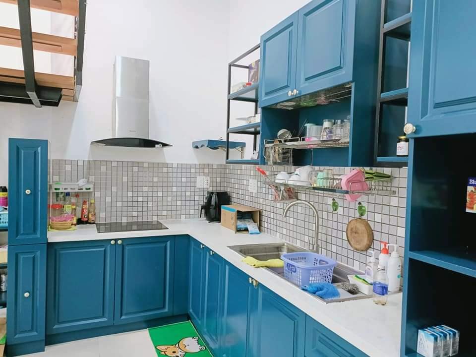 Nhà 2 Tầng 993/ Đường Lò Gốm, p8, Quận 6 Giáp Quận 8.