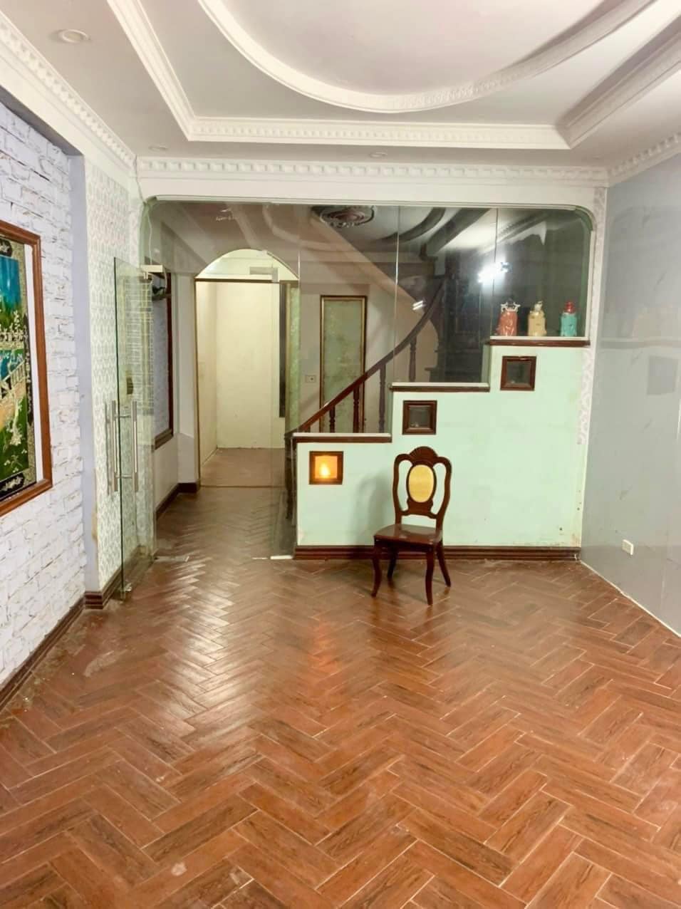 BÁN NHÀ TRẦN QUỐC HOÀN 12.5 TỶ 51M2 5T MT 4.1M-GARA-OTO TRÁNH-KINH DOANH ĐỈNH-2 THOÁNG