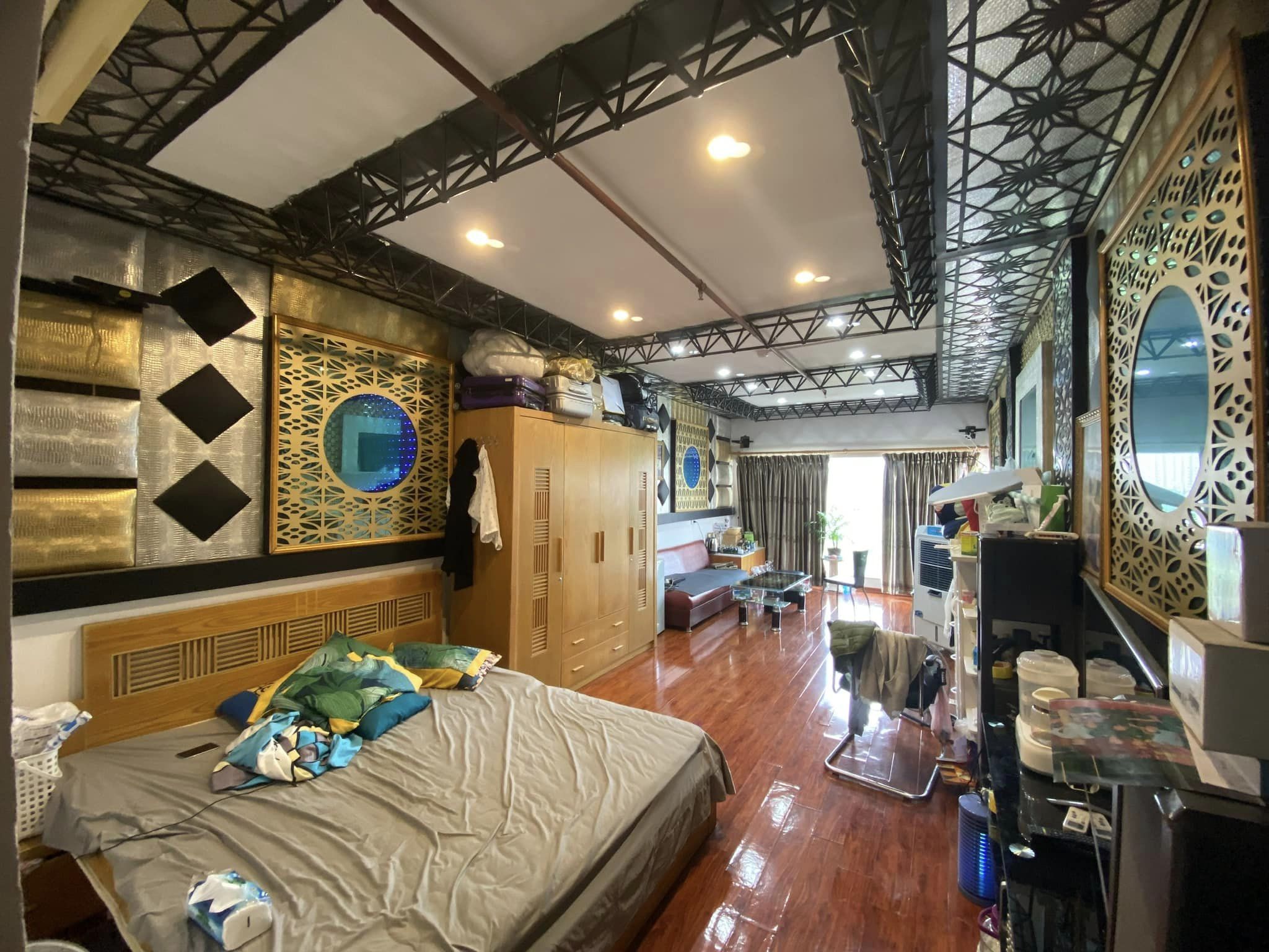  112m2