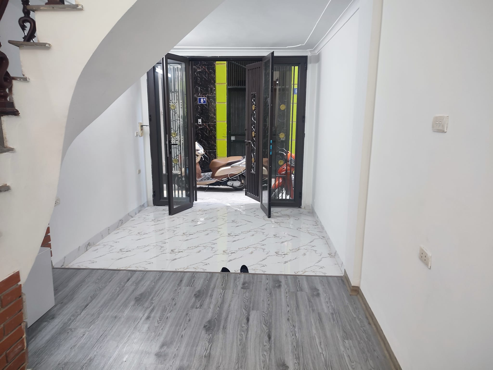 TIN ĐƯỢC KHÔNG! Nhà đẹp Thịnh Liệt 35Mx5T, oto đỗ cổng, giá chỉ nhỉnh 3 tỷ