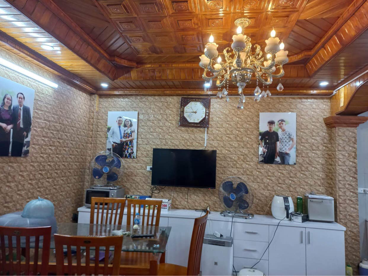 Siêu phẩm Bát Khối ,Long Biên 60m2 x 5T,mt4.8 , 6 tỷ hơn.