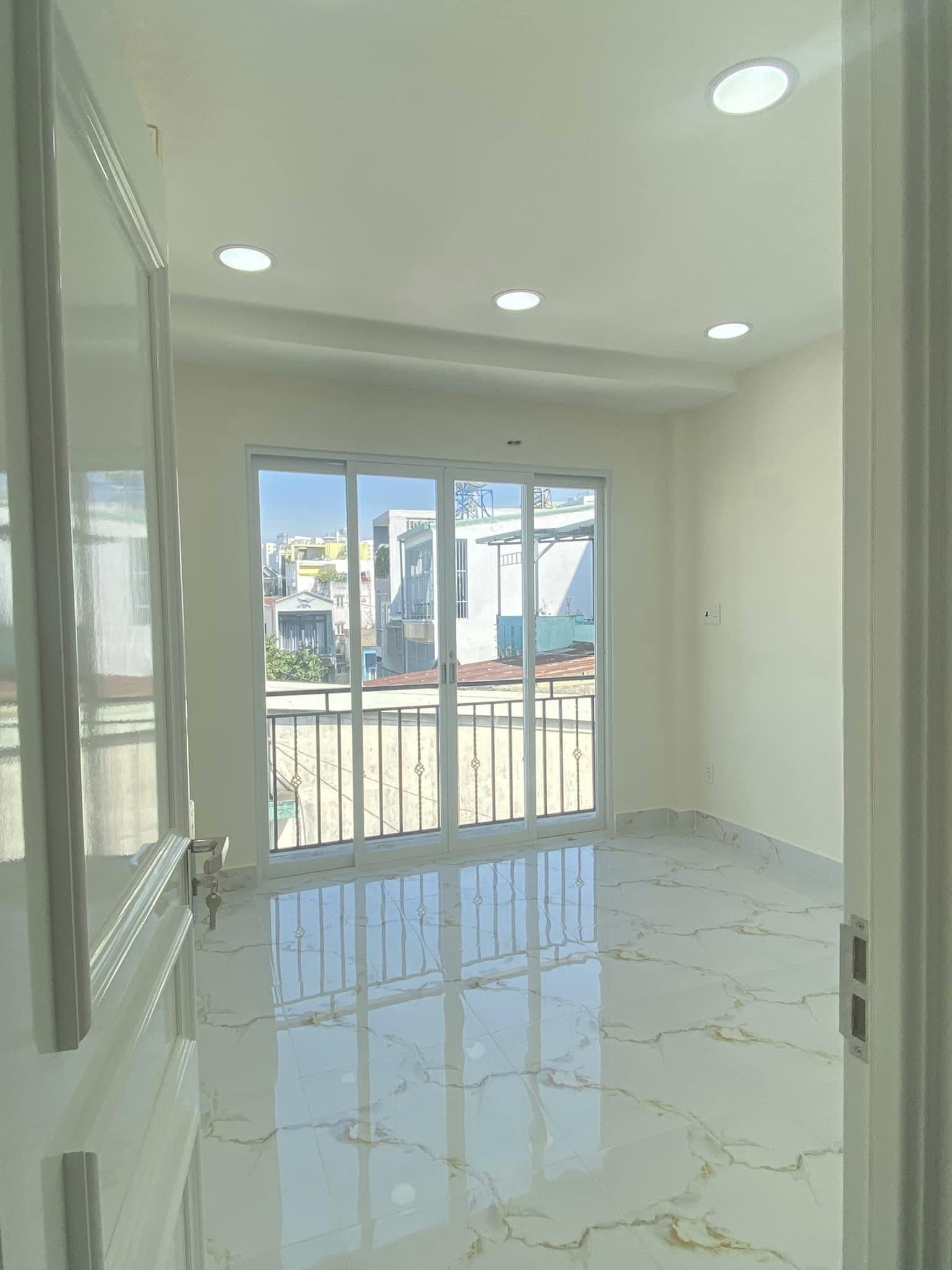 Bán nhà Chu Văn An Quận Bình Thạnh. DT 58m2. Giá 5.5 tỷ