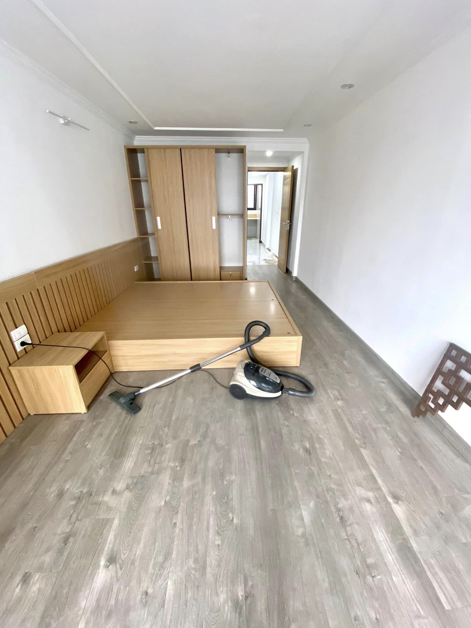 BÁN NHÀ THÁI HÀ 10.5 TỶ 48M2 4T MT 3.3M- NGÕ THÔNG- KINH DOANH ĐỈNH- Ô TÔ VÀO NHÀ-SÁT PHỐ